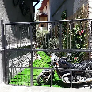 Motor House Unirii Бухарест